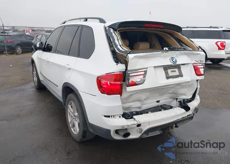 2011 BMW X5 xDrive35D z USA, uszkodzony, nr VIN 5UXZW0C52BL370380